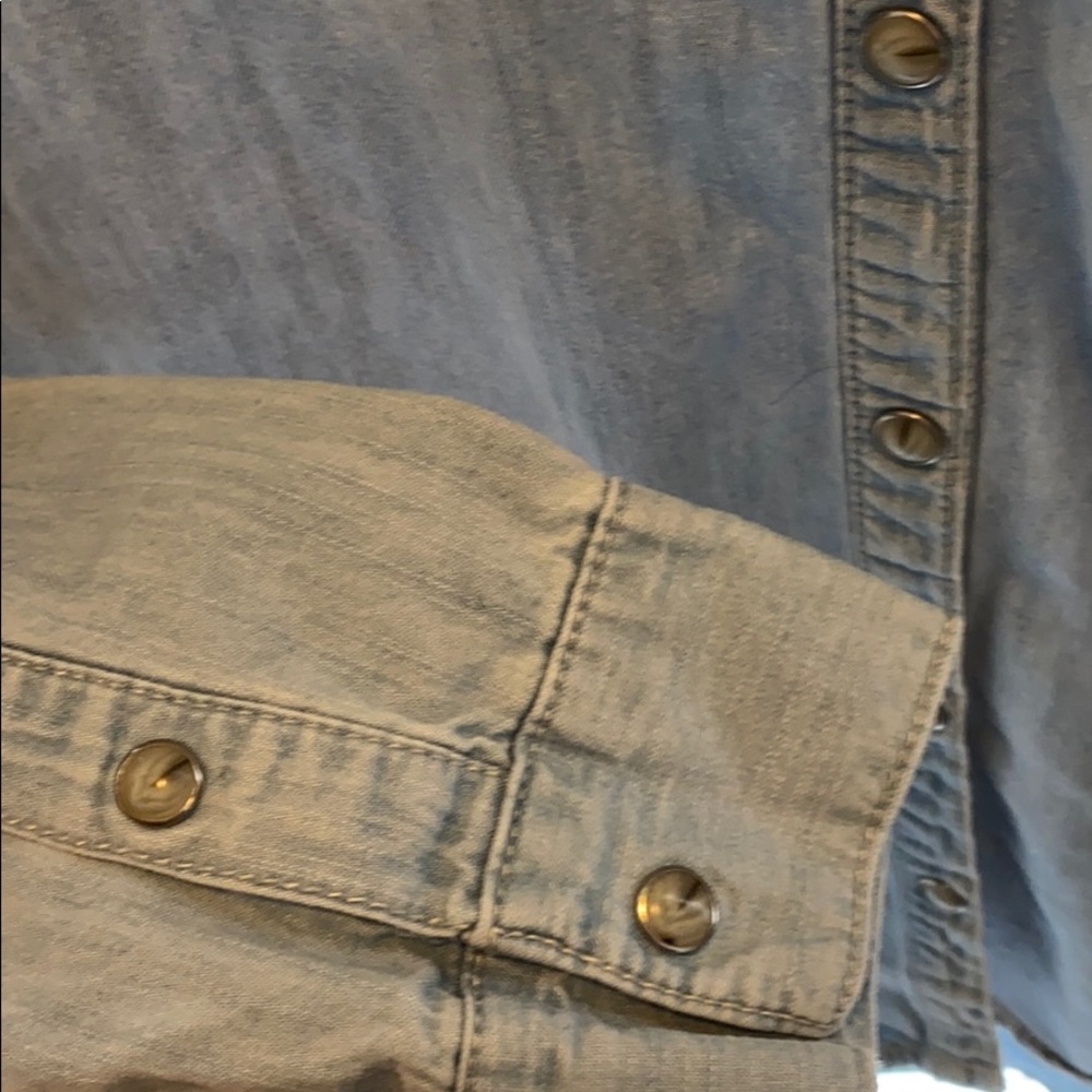 Jean Button-Up - Picture 6 of 7